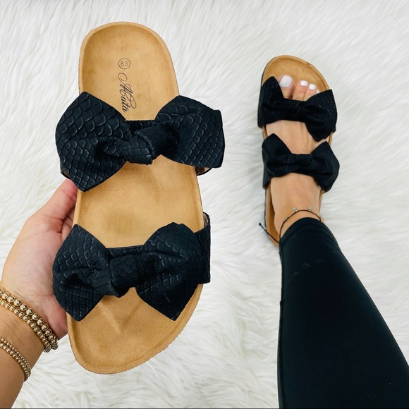 Black snake bow sandal - Picture 7 of 8